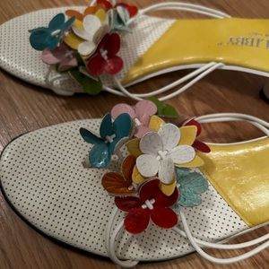 Vintage Sam & Libby 90s/y2k kitten heel sandals with flowers